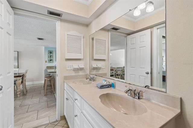 19418 GULF BOULEVARD 204, Indian Shores, FL 33785