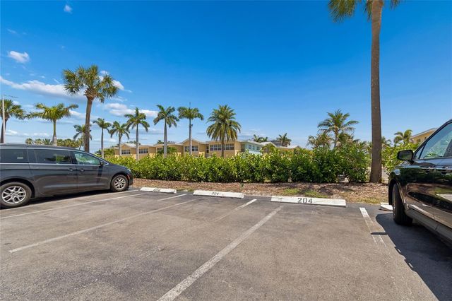 19418 GULF BOULEVARD 204, Indian Shores, FL 33785
