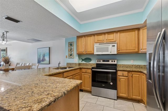 19418 GULF BOULEVARD 204, Indian Shores, FL 33785