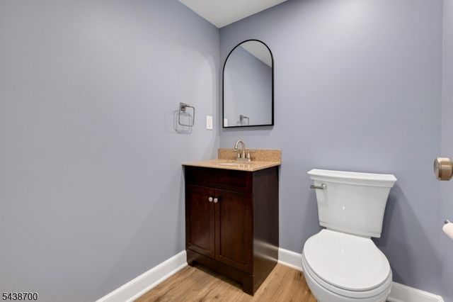 21 N End Ter, Bloomfield Twp., NJ 07003
