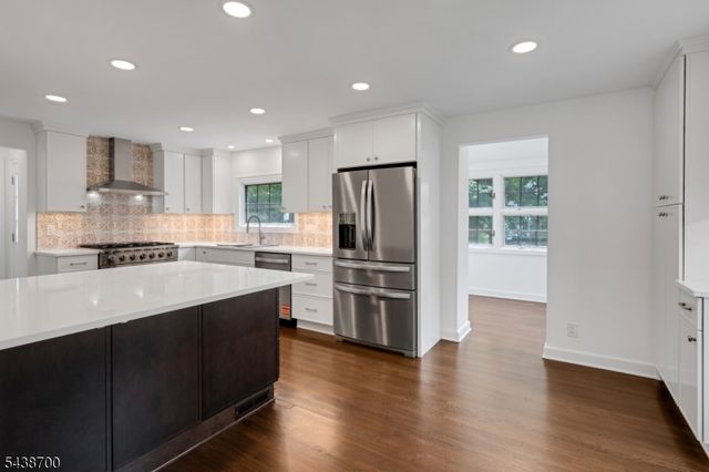 21 N End Ter, Bloomfield Twp., NJ 07003