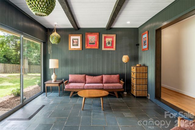 24 Amherst Road, Biltmore Forest, NC 28803