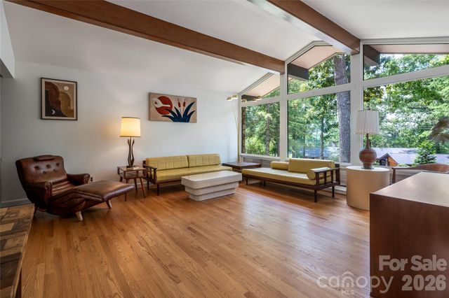 24 Amherst Road, Biltmore Forest, NC 28803