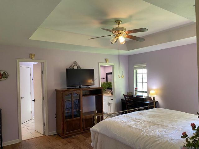 17049 S Bristle Cone Ct, Greenwell Springs, LA 70739