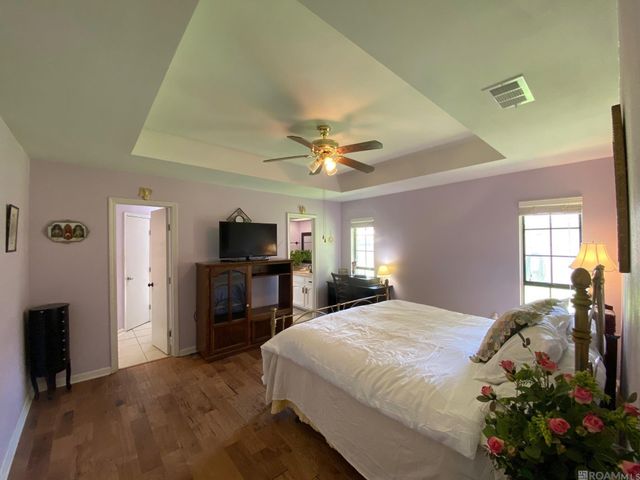 17049 S Bristle Cone Ct, Greenwell Springs, LA 70739