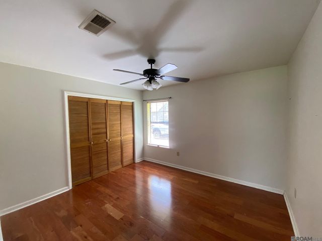 17049 S Bristle Cone Ct, Greenwell Springs, LA 70739