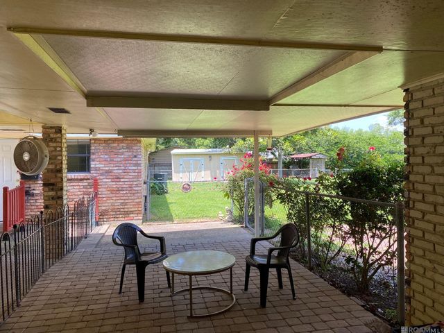17049 S Bristle Cone Ct, Greenwell Springs, LA 70739