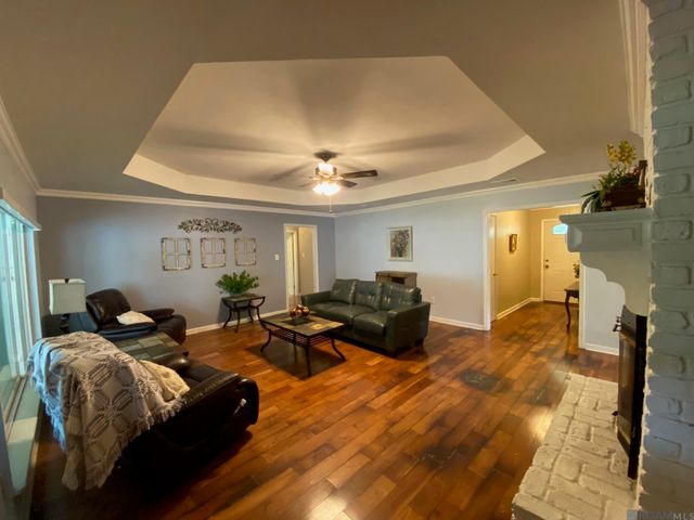 17049 S Bristle Cone Ct, Greenwell Springs, LA 70739