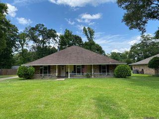 17049 S Bristle Cone Ct, Greenwell Springs, LA 70739