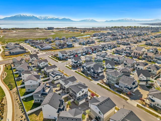 156 E POLARIS DR, Saratoga Springs, UT 84045