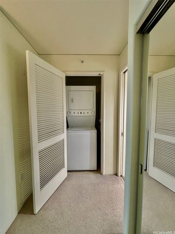 88 Piikoi Street 3606, Honolulu, HI 96814