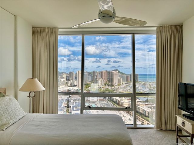 88 Piikoi Street 3606, Honolulu, HI 96814