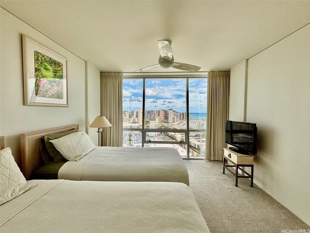 88 Piikoi Street 3606, Honolulu, HI 96814