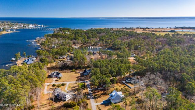 4002 Schooner Circle, Oriental, NC 28571