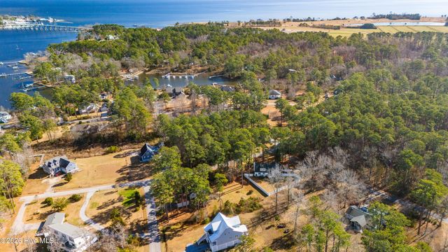 4002 Schooner Circle, Oriental, NC 28571