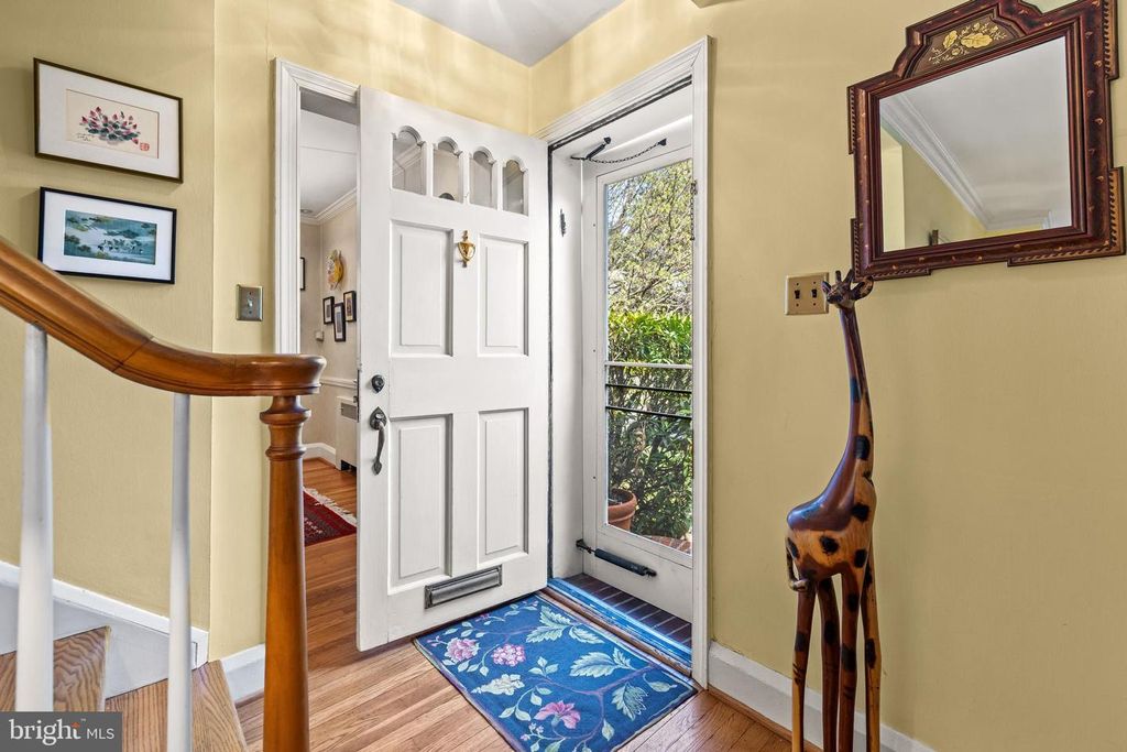 Image 2 of property listing at 4408 SEDGWICK RD, Baltimore, MD 21210