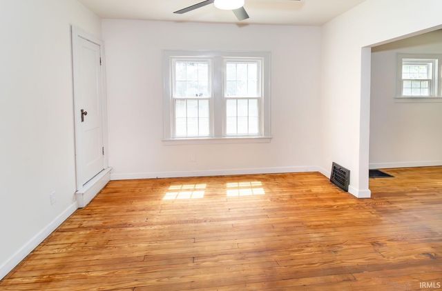 1204 S Evans Avenue, Evansville, IN 47713