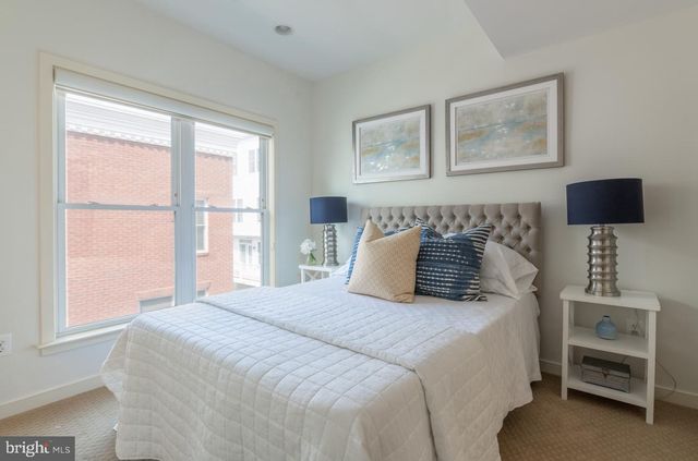 330 L ST SE, Washington, DC 20003