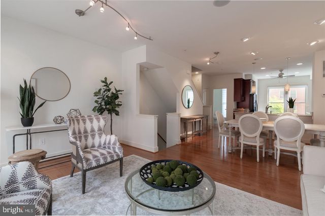 330 L ST SE, Washington, DC 20003