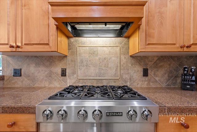 2786 S Denali Pl, Meridian, ID 83642