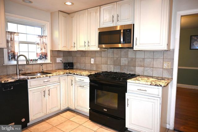 240 BEECHWOOD RD, Springfield, PA 19064