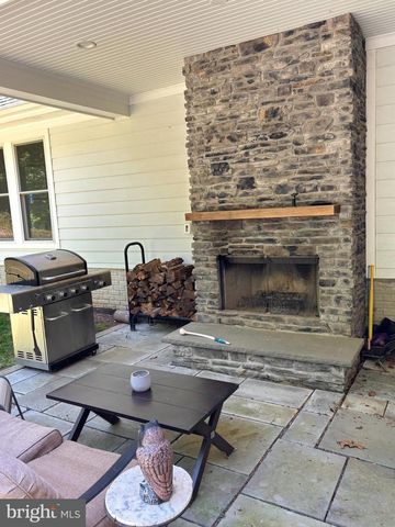 3411 FENNY HILL RD, Delaplane, VA 20144
