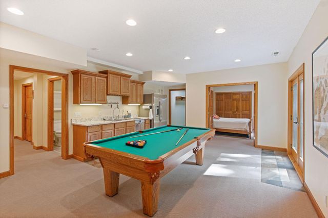 16140 46th Avenue N, Plymouth, MN 55446