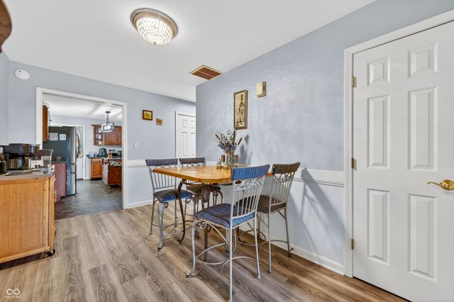 1098 Wilson Way, Franklin, IN 46131