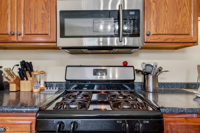 1098 Wilson Way, Franklin, IN 46131