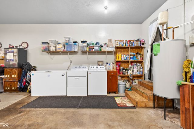 1098 Wilson Way, Franklin, IN 46131