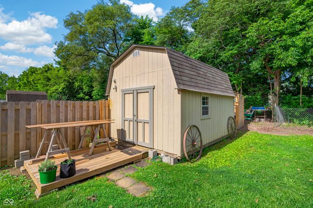 1098 Wilson Way, Franklin, IN 46131