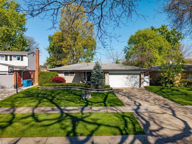 30715 Primrose Drive, Warren, MI 48088