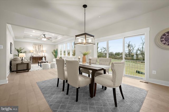 5712 HODGES RD, Sykesville, MD 21784