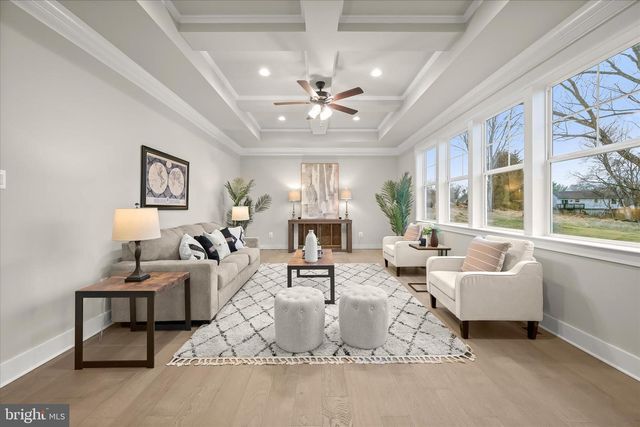 5712 HODGES RD, Sykesville, MD 21784