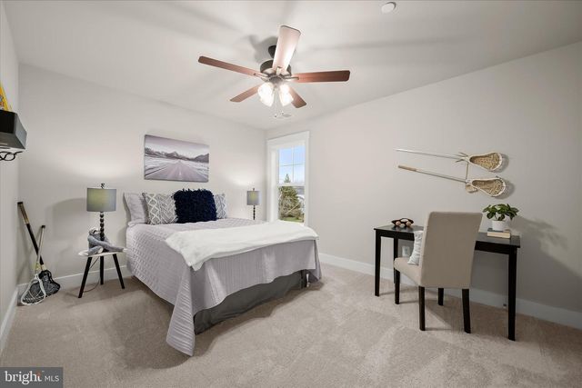 5712 HODGES RD, Sykesville, MD 21784