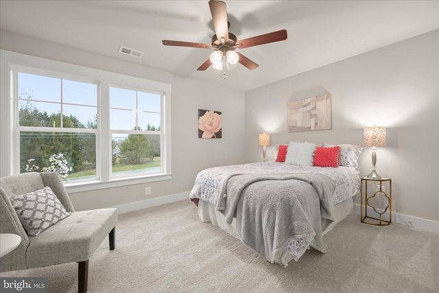 5712 HODGES RD, Sykesville, MD 21784