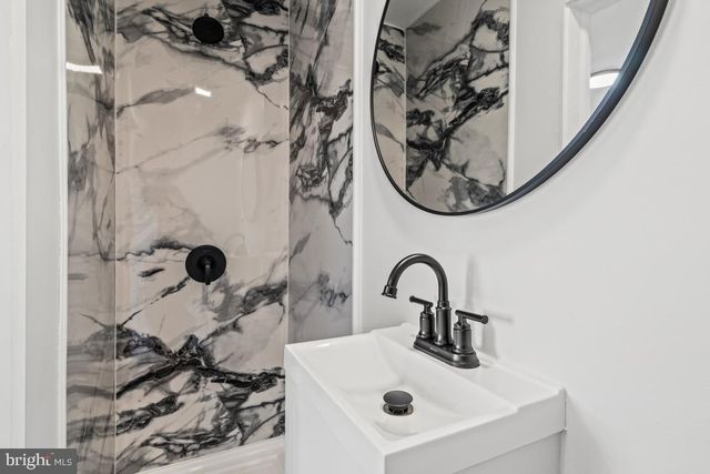 1196 N STATE ST, Pottstown, PA 19464