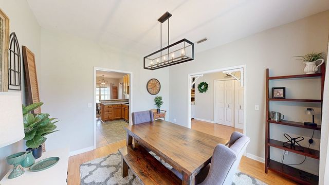 974 N County Road 33, Ashford, AL 36312