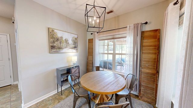 974 N County Road 33, Ashford, AL 36312