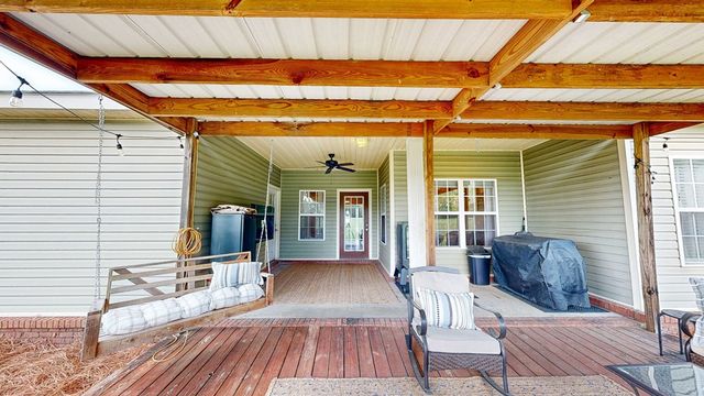 974 N County Road 33, Ashford, AL 36312