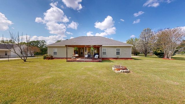 974 N County Road 33, Ashford, AL 36312