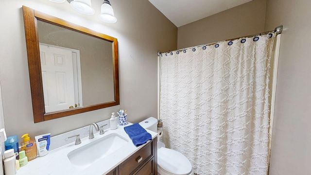 974 N County Road 33, Ashford, AL 36312