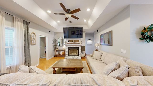 974 N County Road 33, Ashford, AL 36312