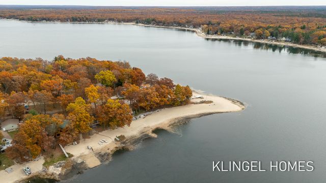 11179 Jacquelyn Drive, Lake Twp, MI 49304