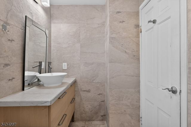 58 Continental Ave, Belleville Twp., NJ 07109