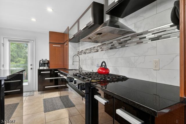 58 Continental Ave, Belleville Twp., NJ 07109