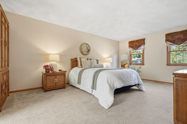 18 Liberty Lane, North Reading, MA 01864