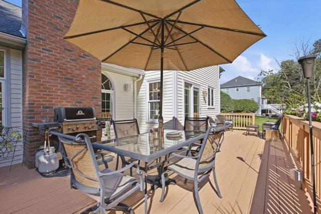 18 Liberty Lane, North Reading, MA 01864