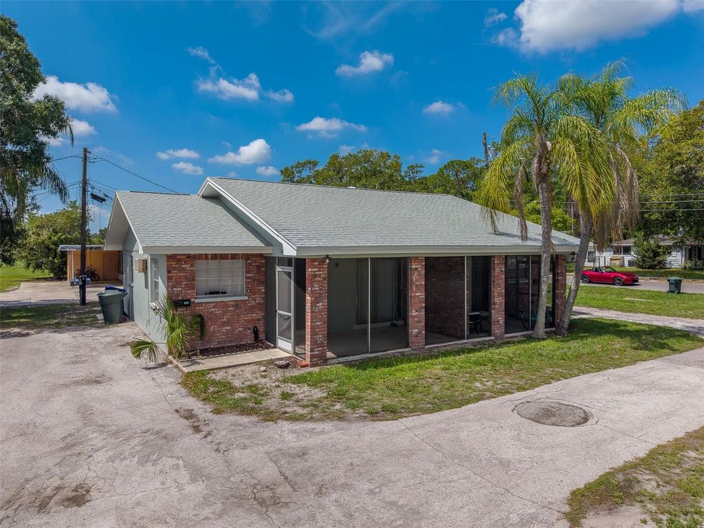 153 NEW YORK AVENUE, Dunedin, FL 34698