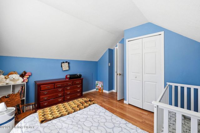 9300 Villa Fair Ct, Louisville, KY 40291